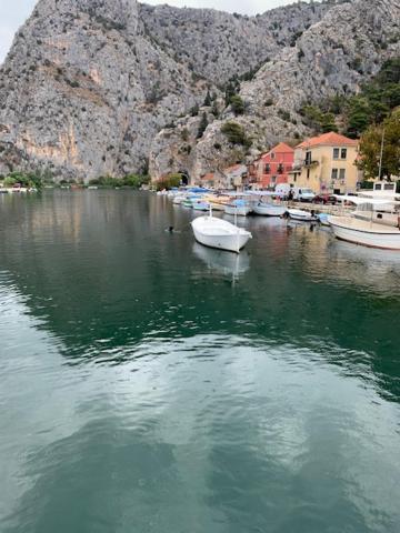 Sea View Panorama Apartment L Omiš Exteriér fotografie